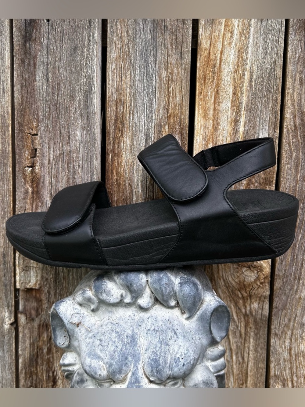 Fitflop Lulu Adjustable Leather Sandal Black 8 - Picture 4 of 13